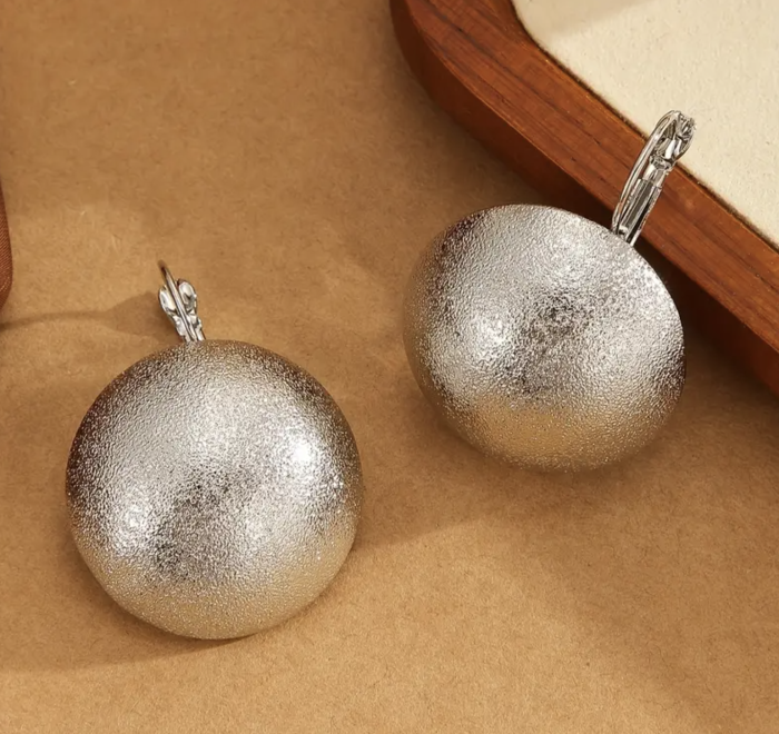 Сережки Tierra Luna "Silver Satin Domes"