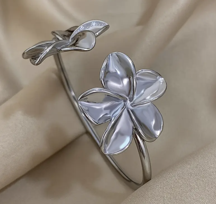 Браслет Tierra Luna “Smooth Flower Silver”