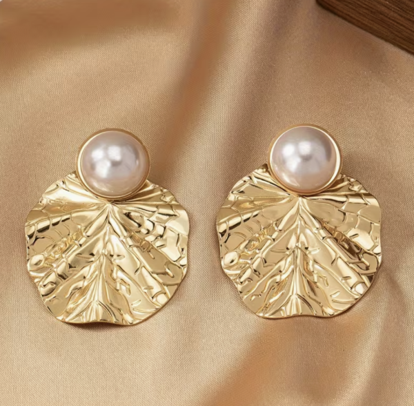Сережки Tierra Luna “Leaf with a Pearl”