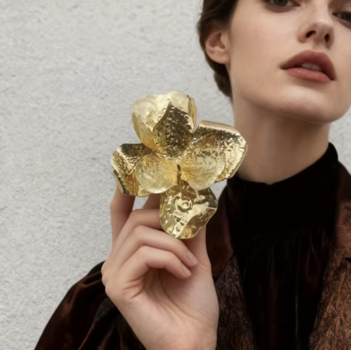 Брошка Tierra Luna "Abstract Gold Flower"